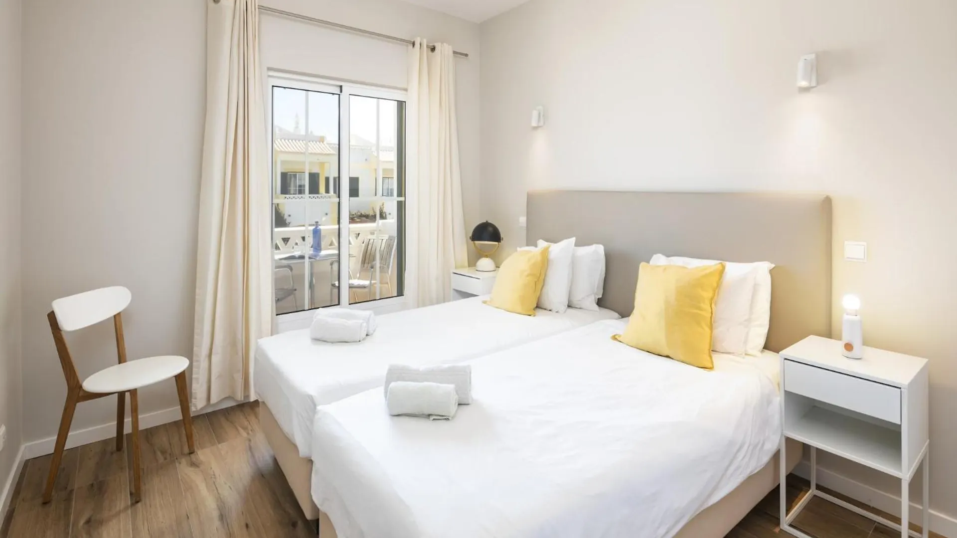 Modern Apartment With Sea Views, Terrace Benagil Portugal