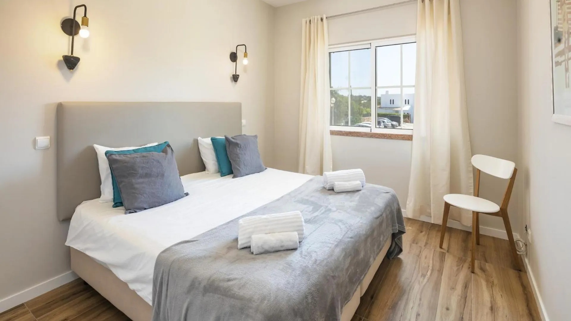 Modern Apartment With Sea Views, Terrace Benagil Portugal